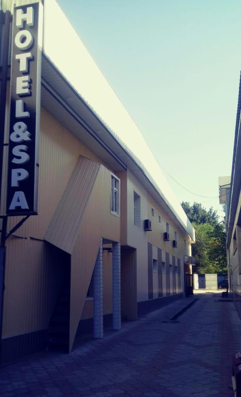 Askar Hotel Simkent Buitenkant foto